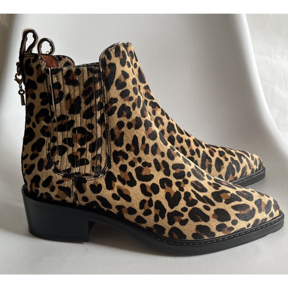 COACH Boots Sz 9 Women's Animal Print Bowery Heel Bootie Calf Fur Charm Cheetah - Picture 4 of 16